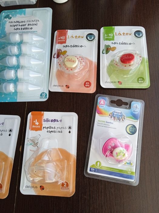 Пустушка, соска ,пляшечка для годування,присипка дитяча.