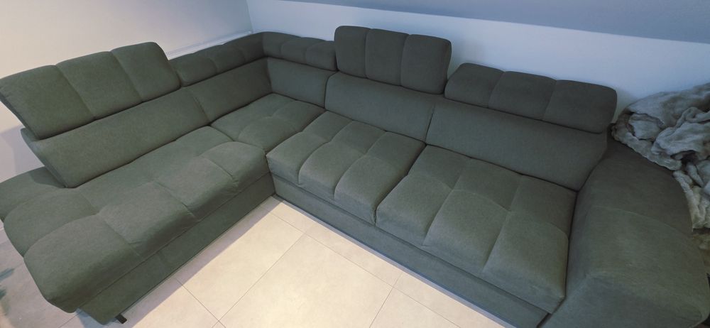 Narożnik z funkcją spania i ruchomymi zagłówkami, ciemnozielony, L-ksz