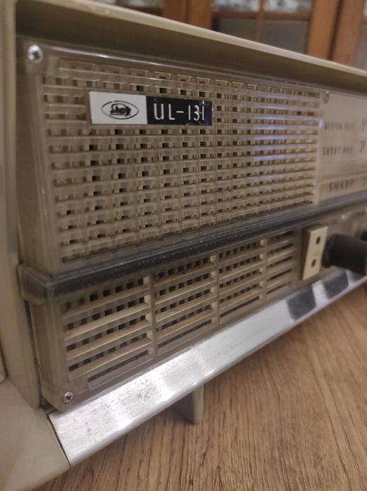 Rádio Vintage Sharp UL-131 2-Band Personal – Liga, para Reparação/Restauro