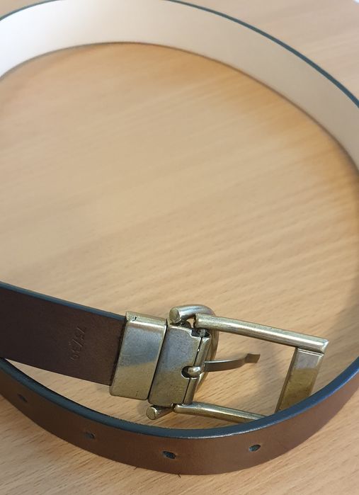 Пасок ремінь пояс двосторонній жіночий Levi's