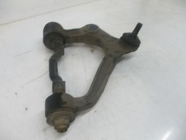 Braço de suspensão frente direito TOYOTA HiAce IV (LXH1_, RZH1_, LH1_)