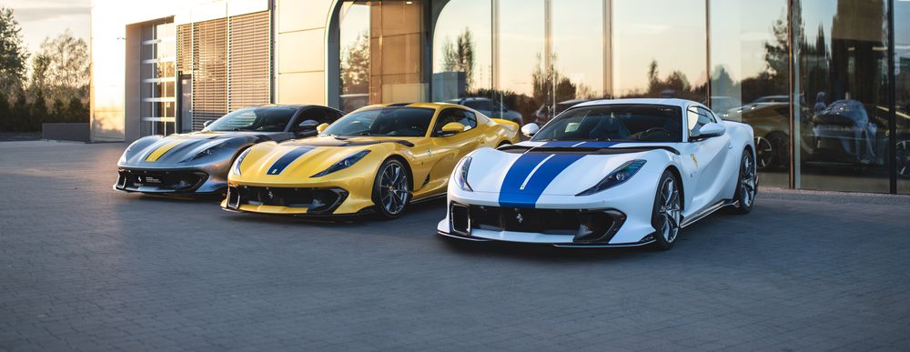 Ferrari Warszawa top banner