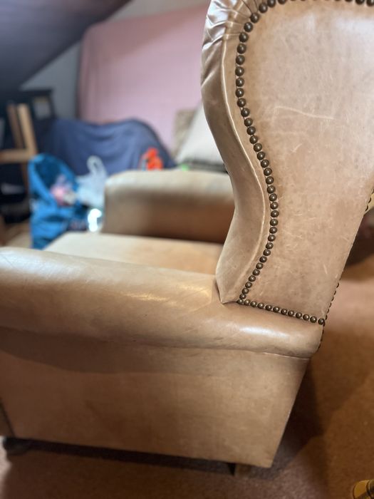 Sofa individual de couro