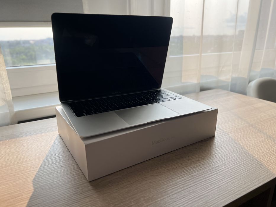 macbook air 2020 i5 – Laptopy, cena na OLX.pl