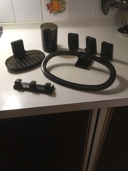 Прибор для ванной комнаты