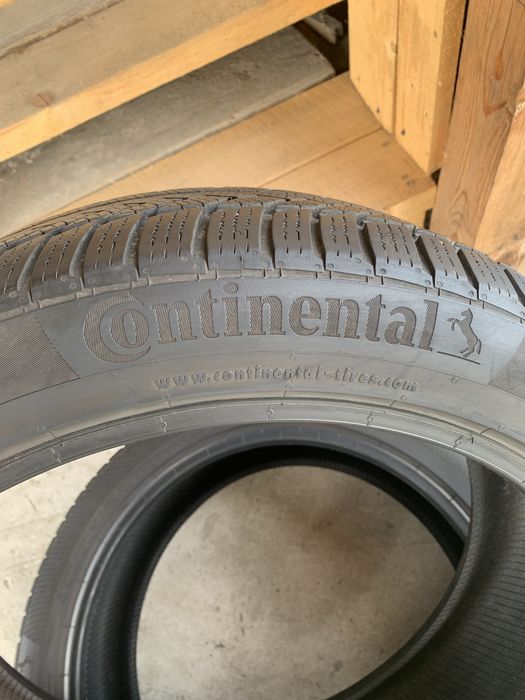 235/45/20 100V Continental WINTER CONTACT TS850T
