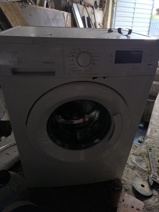 Продам пральну машину