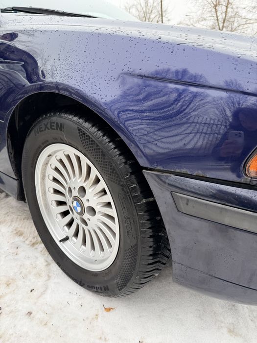 BMW E39 523i 1997 benzyna LPG
