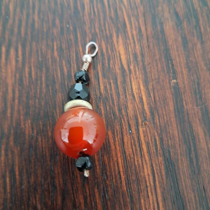 Lindissimo pendente em âmbar