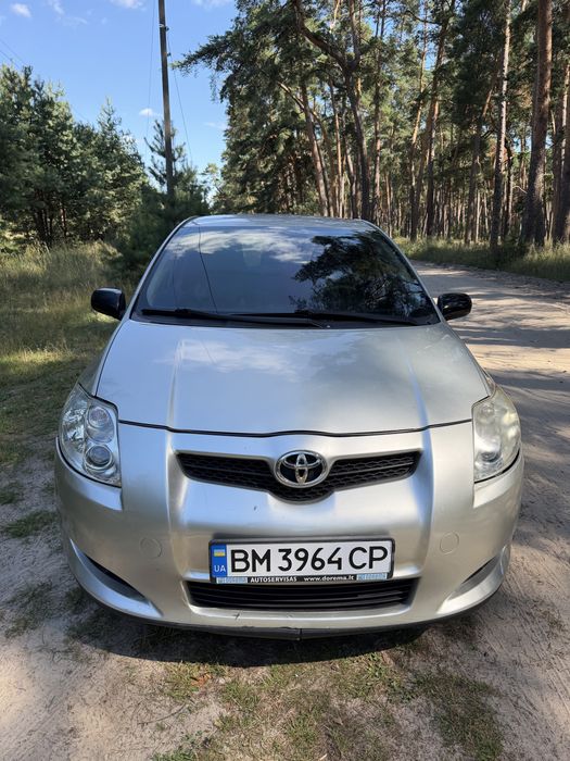 Продам Toyota Auris