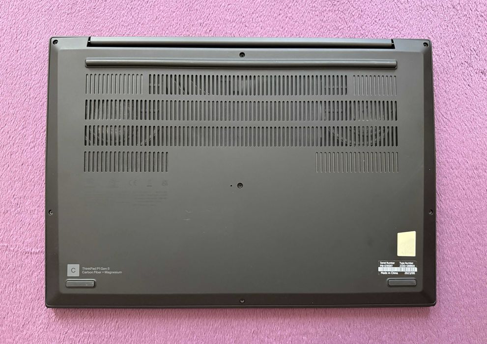 Lenovo ThinkPad P1 Gen 5  / 16" IPS  sRGB 165Hz WQXGA 2K / i7-12800H / 32GB DDR5 / SSD 1TB
