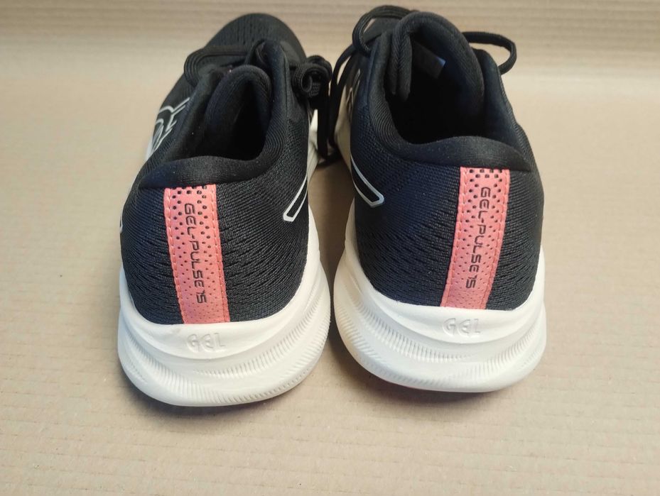 buty sportowe do biegania 40,5  Asics GEL- pulse 15 gtx idealny stan