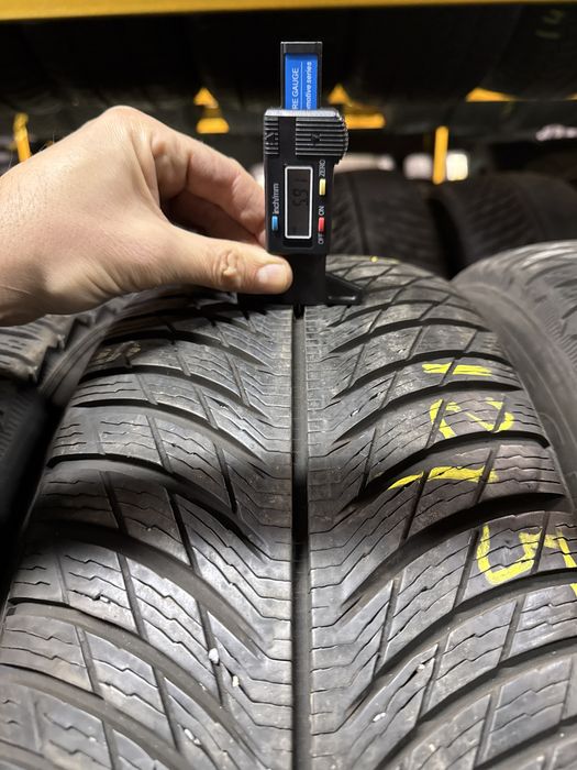 225/60 r17 Michelin 4шт