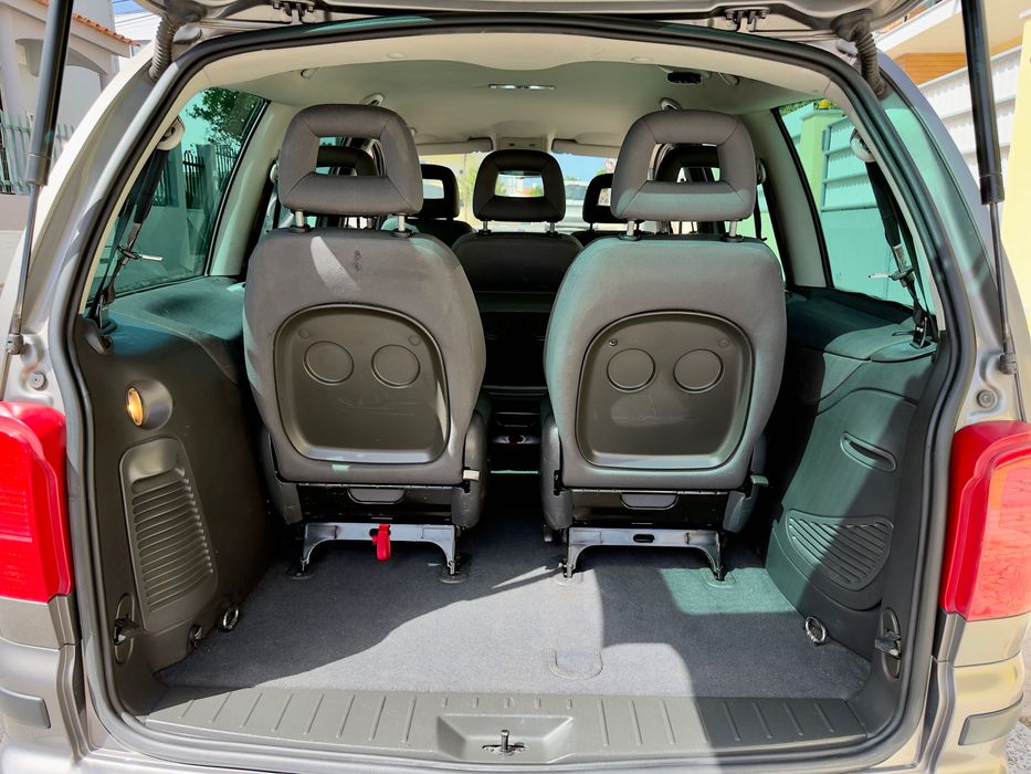 SEAT Alhambra — fotografia 10