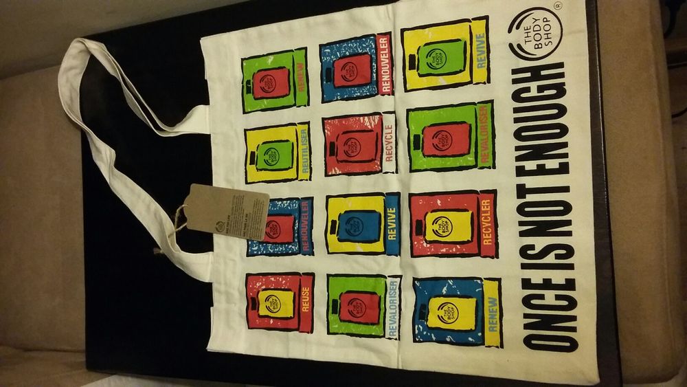 Sacos ecológicos 100% algodão The Body Shop (vários modelos )