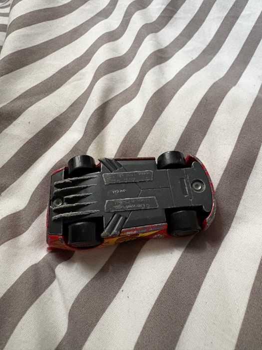 Samochodzik Hot Wheels Zygzak McQueen