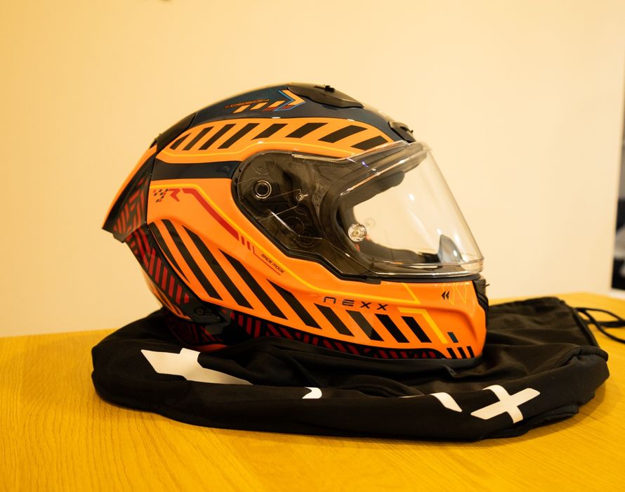 Capacete NEXX xr3r