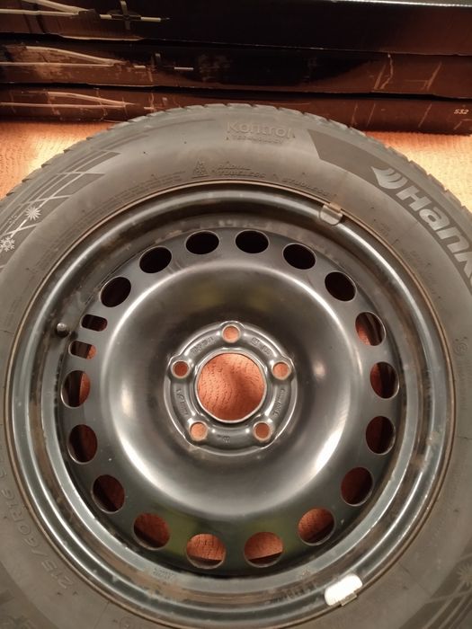 Felgi stalowe 16" do opla i zimowe hankook 215_60_16