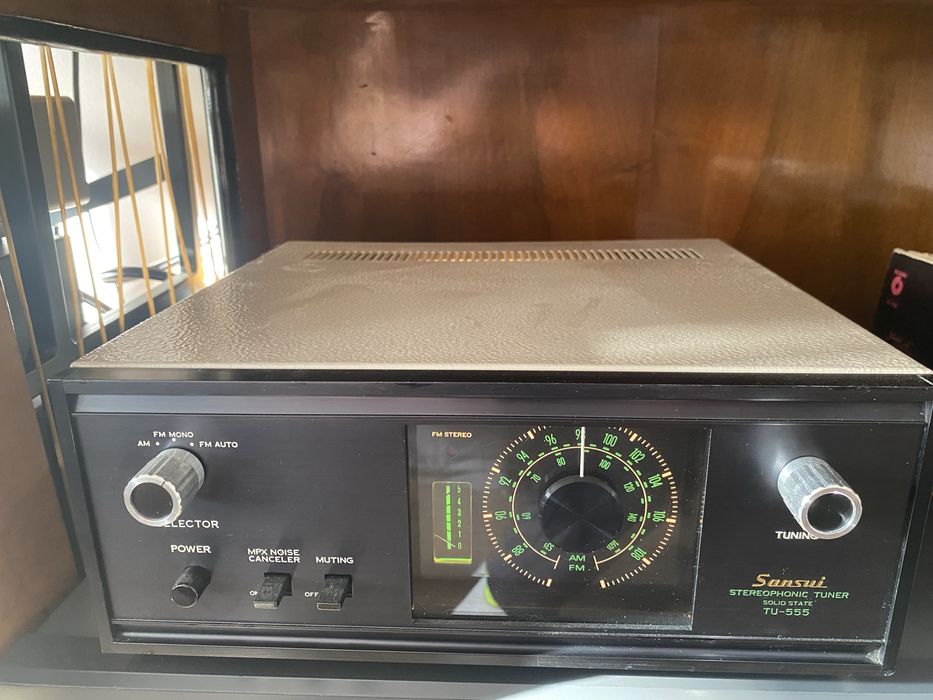 Sansui Tuner TU-555