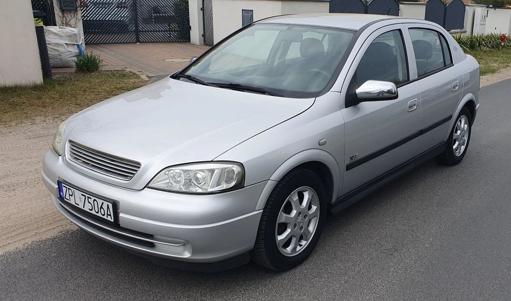 Opel Astra 1.6 Ecotec, super stan, niski przebieg, bezwypadkowy