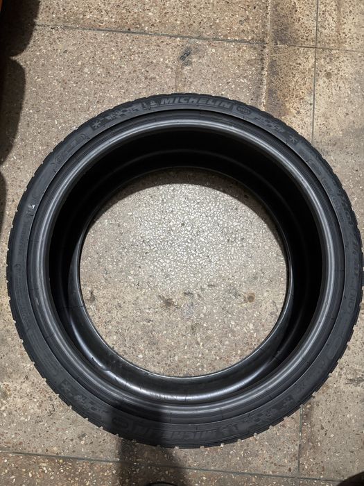 245/35 275/30 Michelin PA4