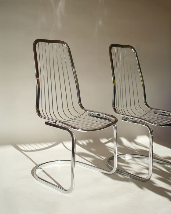 Para krzeseł, Włochy, lata 70, bauhaus