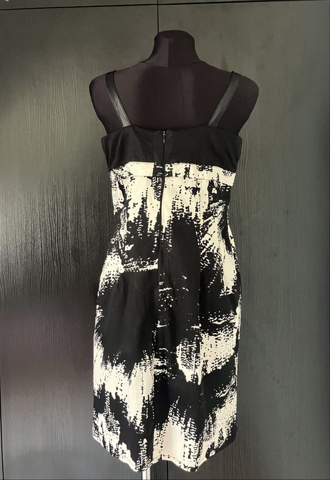 Biało czarna elegancka letnia sukienka na ramiączka, M/38, Tiffi