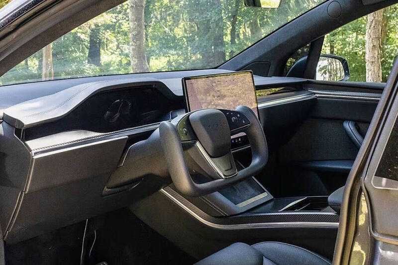 2022 Tesla Model X Plaid