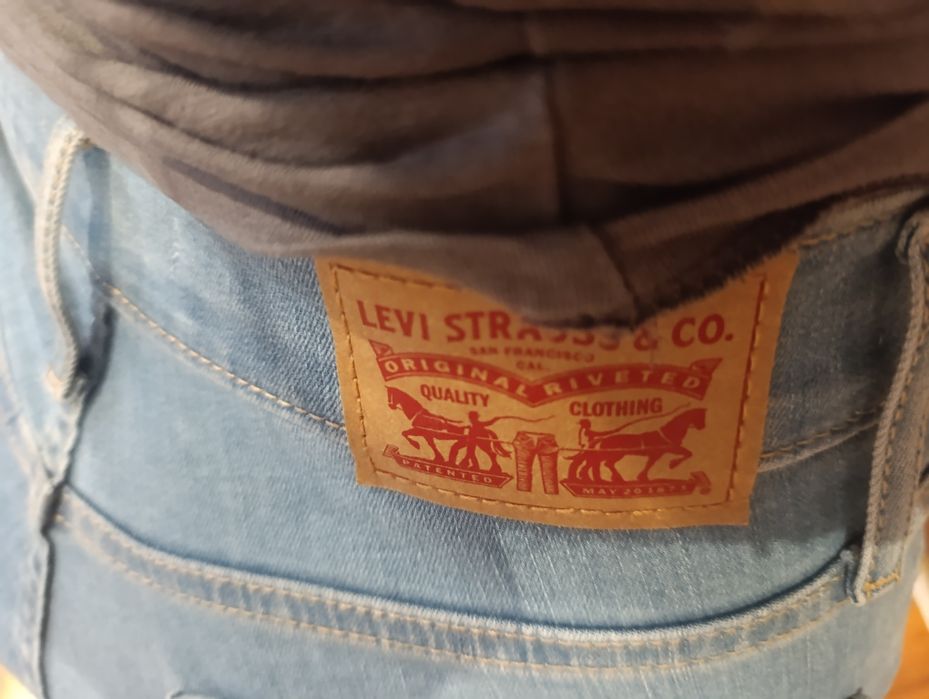 Spodnie  przetarcia Levi's 720 high rose super skinny bawełna 27 wysok