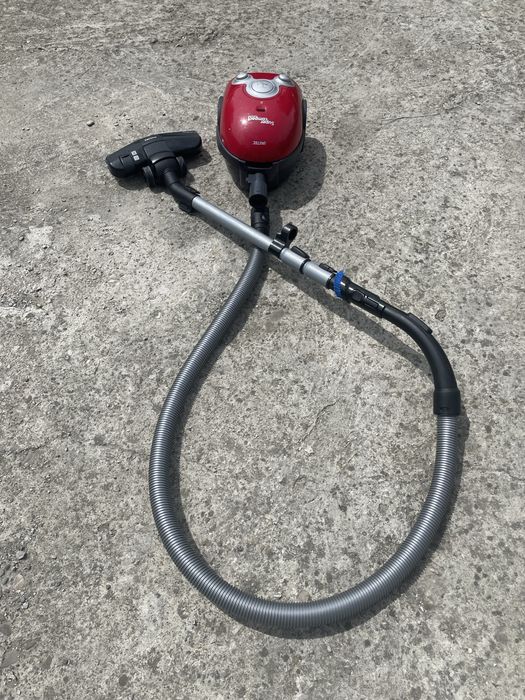 Пилосос мішковий 1400 w