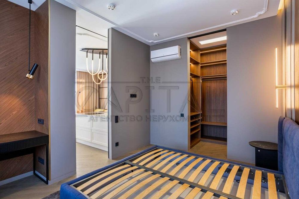 Центр. Преміум ЖК Tetris Hall. 2к 3к квартира, 77 м2. Новий ремонт. - Більше