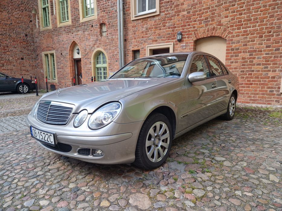 Mercedes W211, 2002 r.