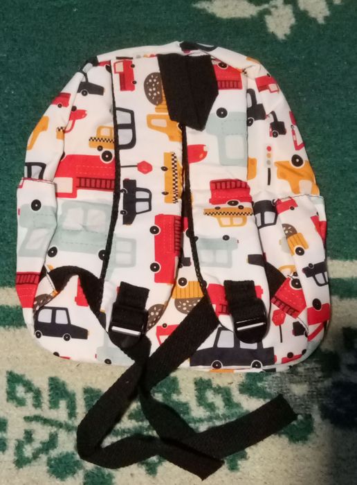 Mochila de costas para crianças pequena
