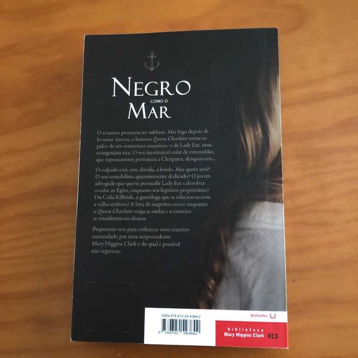 Negro como o mar - Mary Higgins Clark
