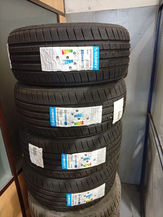 Pneus Sunny 225/40/18 NOVOS!!
