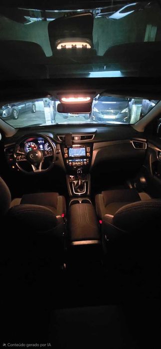 Nissan Qashqai 1.2 DIG-Xtronic - Teto Panorâmico - Impecável