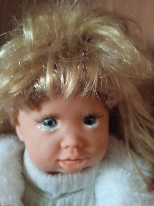 Продам ляльку в гарному стані