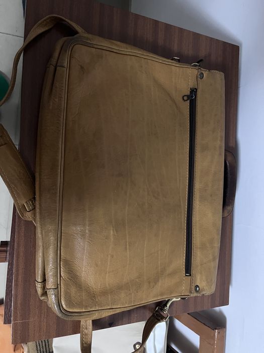 Mala otima para portatil, em pele