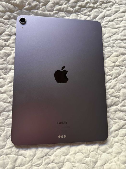 iPad Air 5 10,9" fioletowy 64GB wifi uszkodzony iCloud
