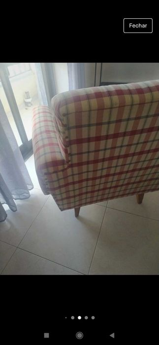 Sofá de um lugar estofado