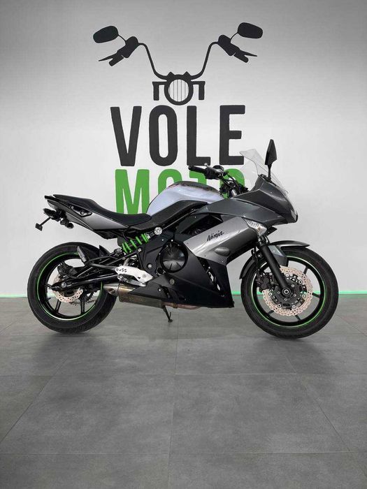 Мотоцикл Kawasaki Ninja 400R