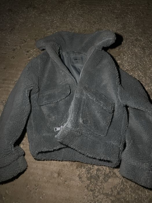 Курточка теді нова