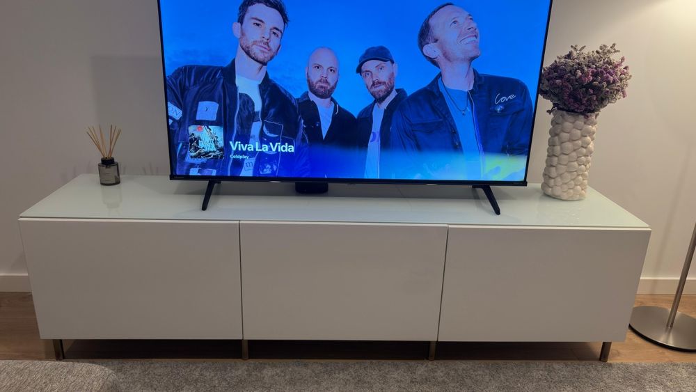 Móvel de televisão