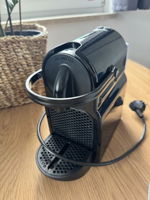 Delonghi nespresso ekspres kapsułkowy