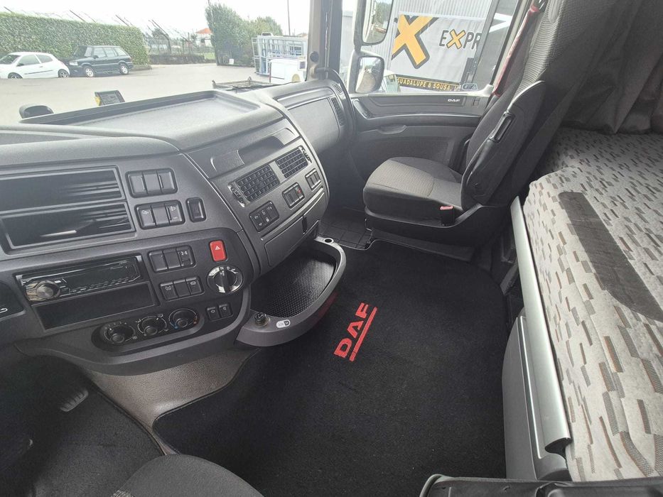 Camião trator Daf 460