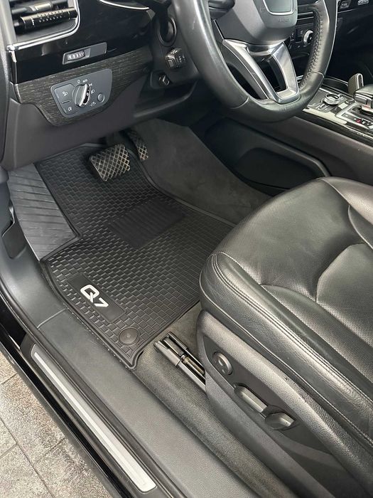 Гумові килимки в салон Audi Q7 Ауді Ку 7 2005-2025 коврики резиновые Ауди Ку7