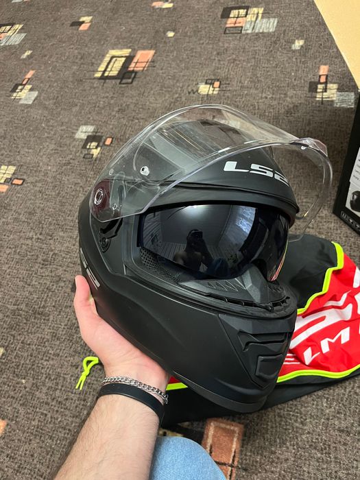 Мотошолом LS2 FF800 Storm 2 Solid Matt Black ECE2206 L