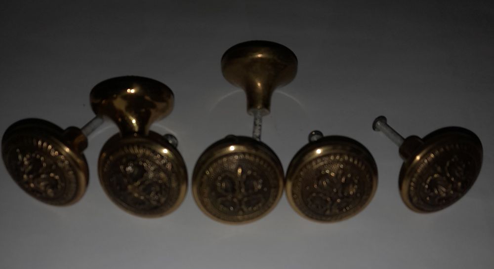 Ferragens vintage metal e madeira