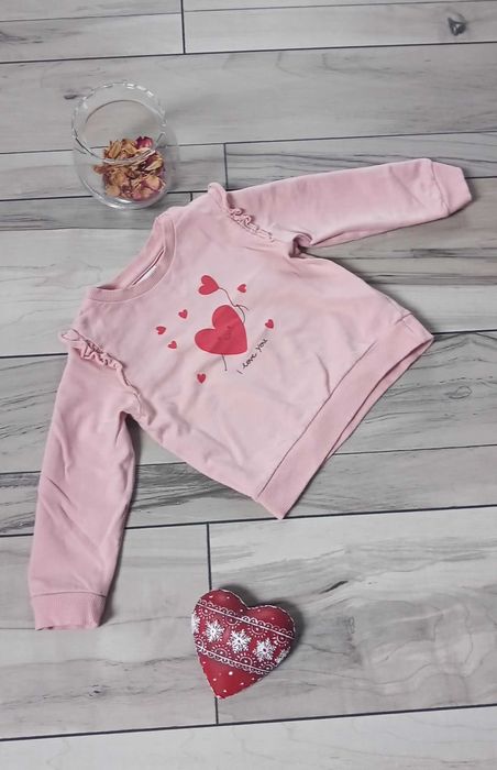 Bluzka Dziecięca Z Motywem.