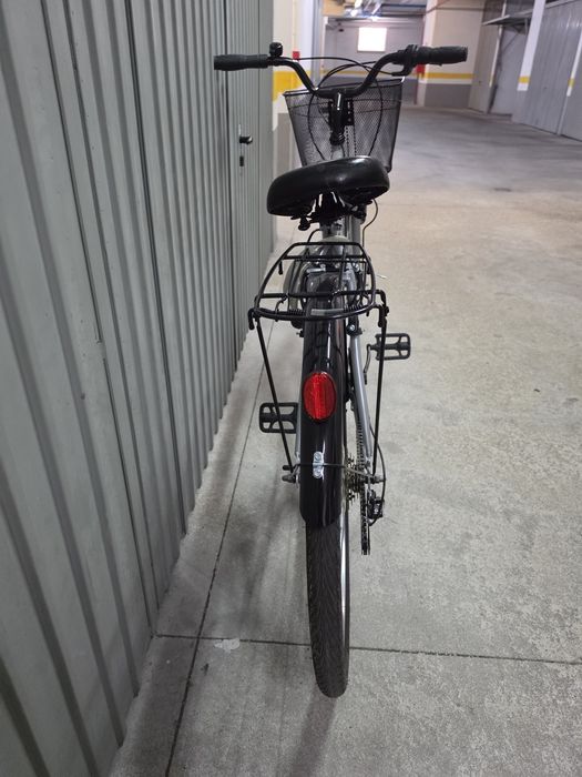 Bicicleta citadina Krestiv City Style nova , com cesto.